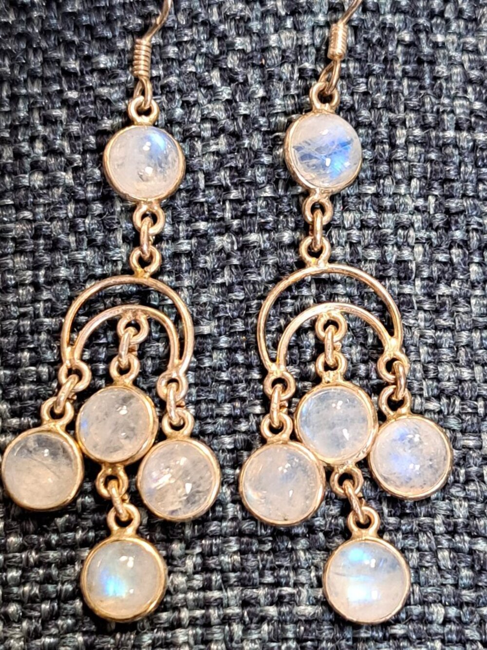 PAIR SILVER CHANDELIER DANGLE EARRINGS WITH MOONSTONE STONES